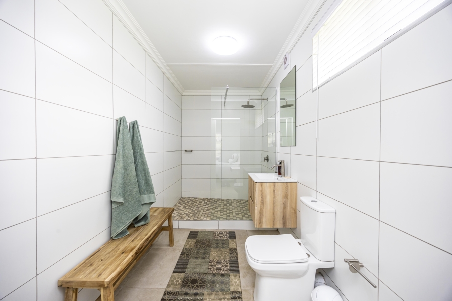 3 Bedroom Property for Sale in Marshstrand Eastern Cape